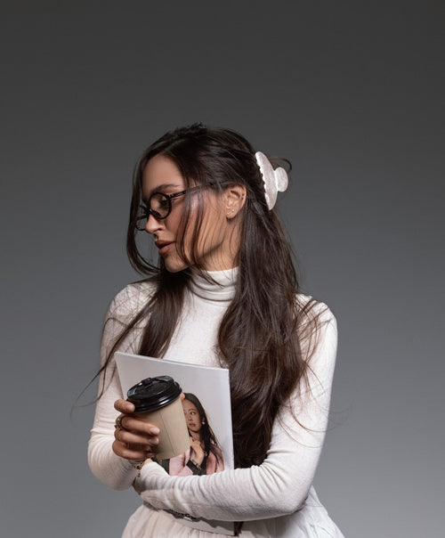 Blush Pearl hair clip