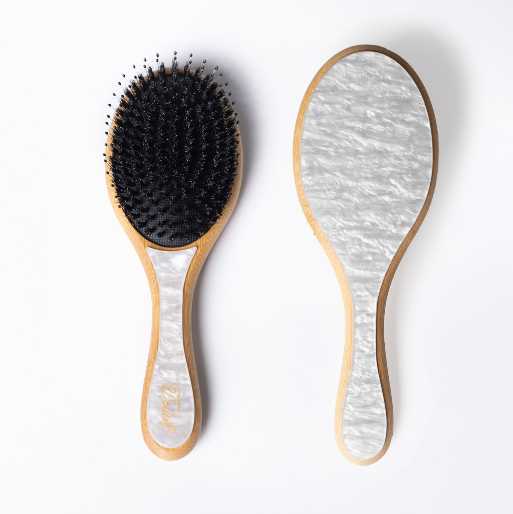 La Poupée Blanche hair brush